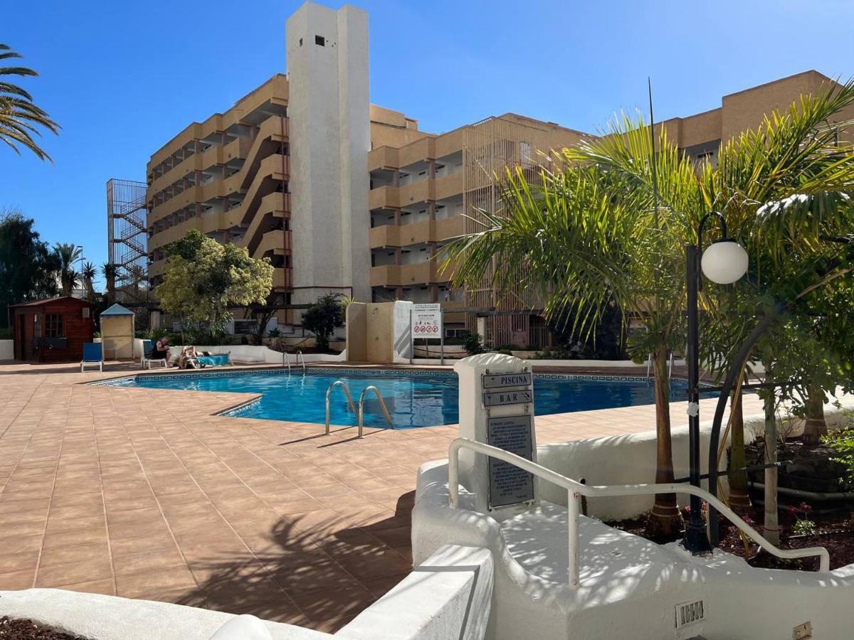 Apart Hotel Ponderosa Адехе Экстерьер фото